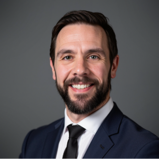Erik Hosler
